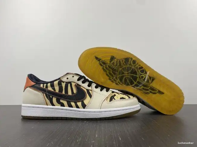 Reps LUCY DH6932-100 Jordan of the Air OG Tiger Year Low 1 0615